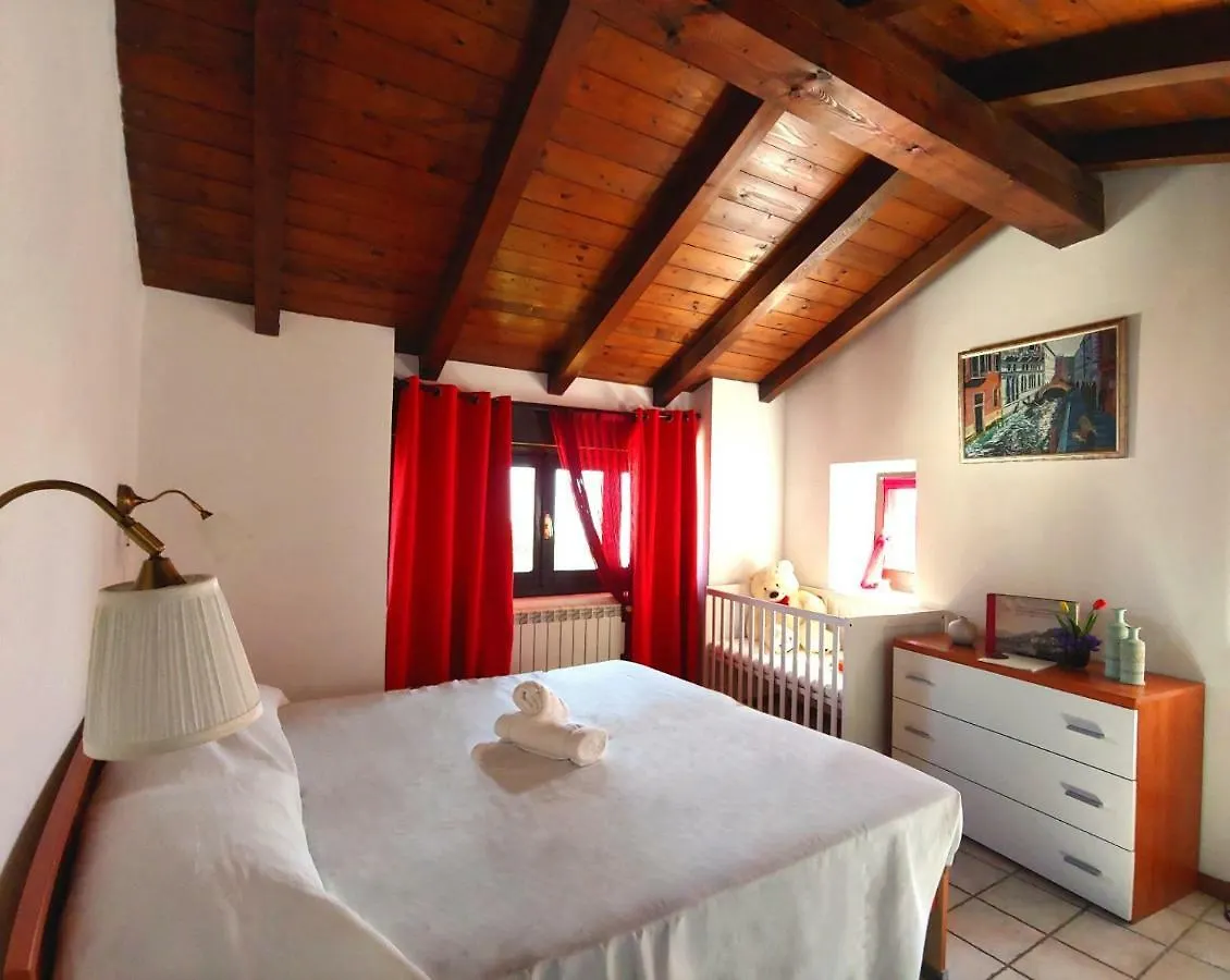 Apartment La Finestra Sul Lago Menaggio Italy