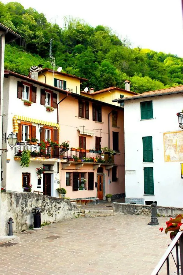 La Finestra Sul Lago Menaggio 0*,  Italien
